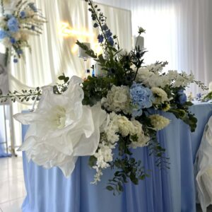 Kwiaty 3 D i sztuczne